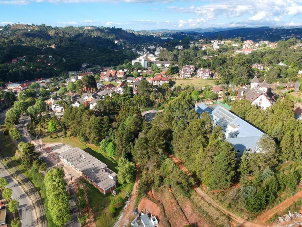 Excelente Apto A 2 Km Centrinho Turistico Campos do Jordão エクステリア 写真
